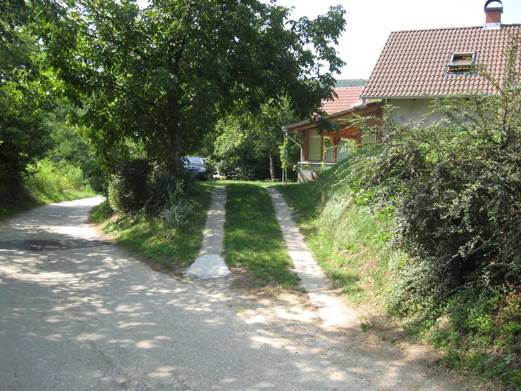 Balatonlelle-Kishegy Apartment Room photo